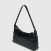 Schultertasche mit Schnallen