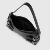 Schultertasche mit Schnallen