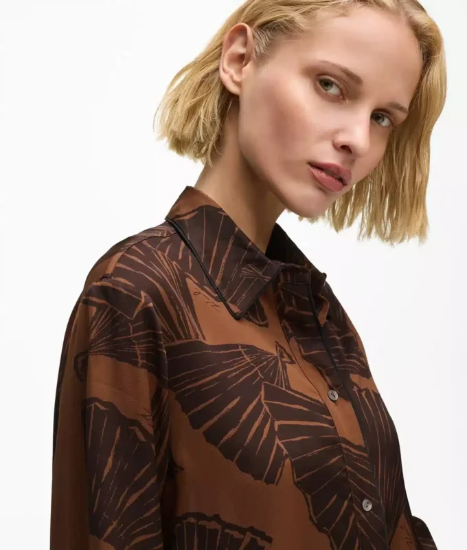 Shirt mit Fächerprint Shirt mit Fächerprint