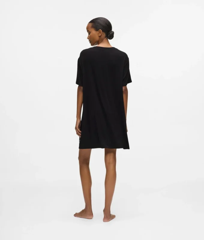 Signature-Pyjama-Kleid