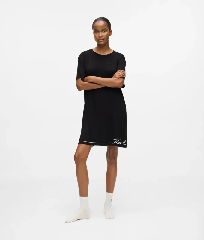 Signature-Pyjama-Kleid
