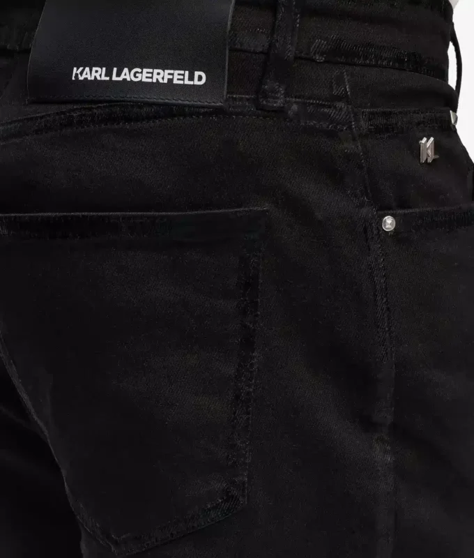Slim-Fit-Jeans mit Metallic-Details Slim-Fit-Jeans mit Metallic-Details