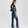 STRAIGHT-JEANS MIT SPLIT-SAUM UND HOHER TAILLE