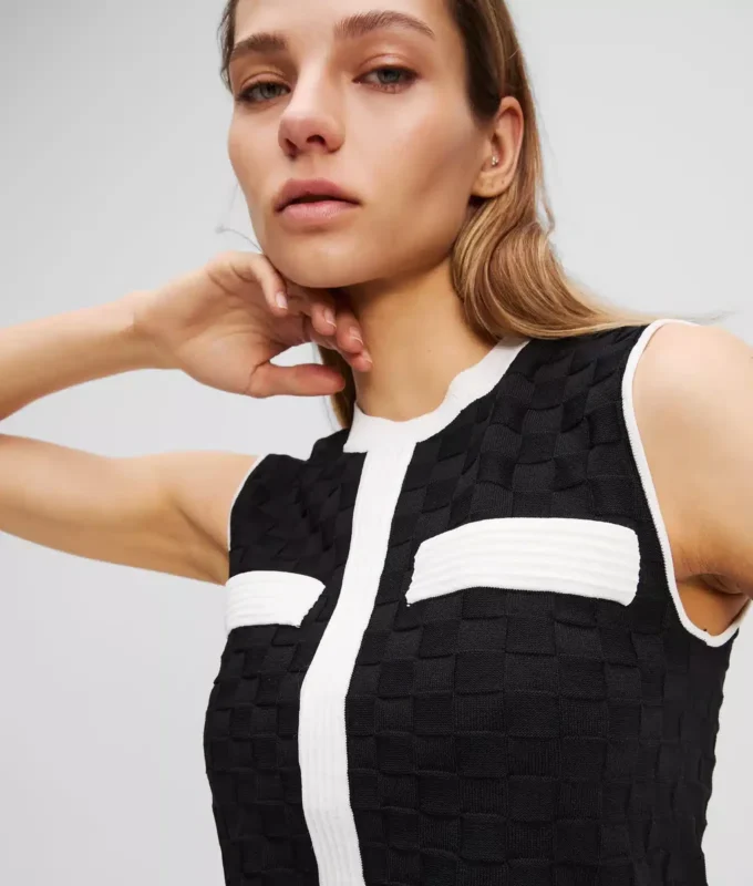 STRICKOBLEITZ MIT KONTRASTSTREIFEN STRICKOBLEITZ MIT KONTRASTSTREIFEN