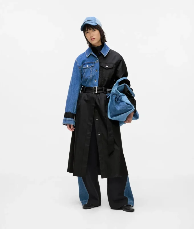 Trenchcoat mit Denim-Einsätzen Trenchcoat mit Denim-Einsätzen