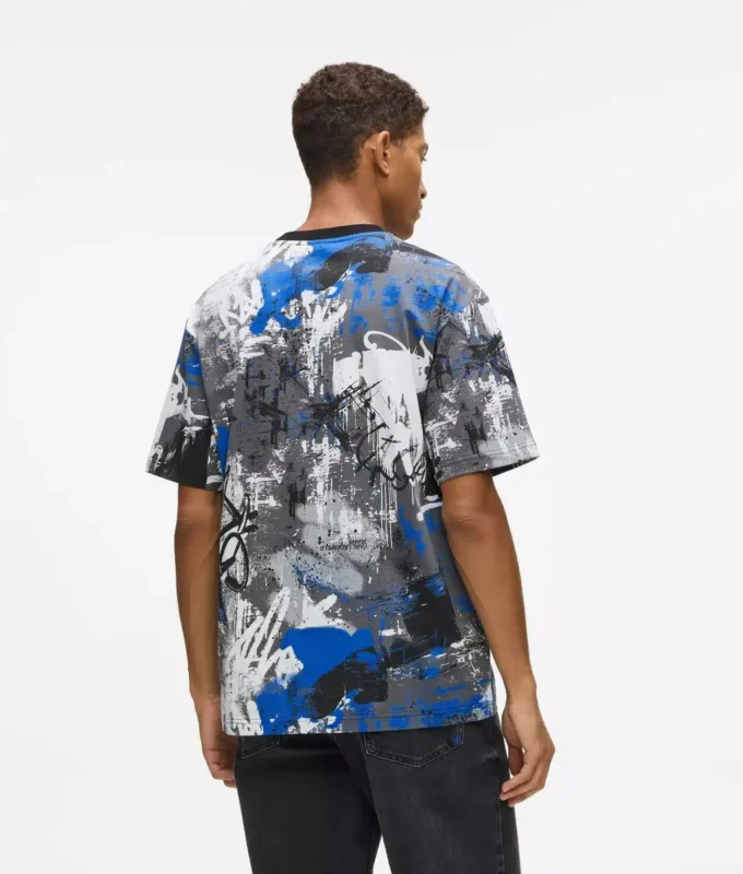 T-Shirt mit durchgehendem Farbeffekt T-Shirt mit durchgehendem Farbeffekt