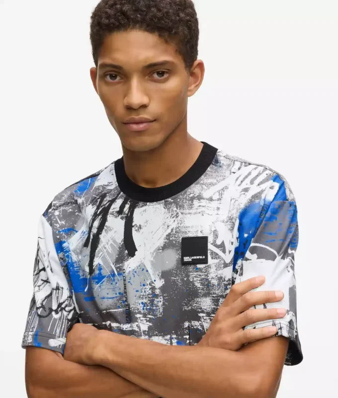 T-Shirt mit durchgehendem Farbeffekt T-Shirt mit durchgehendem Farbeffekt