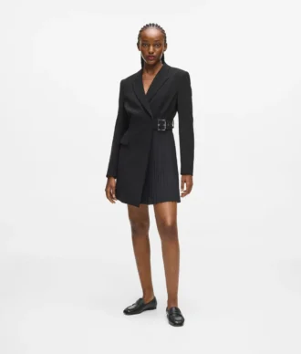 Tailliertes Blazerkleid