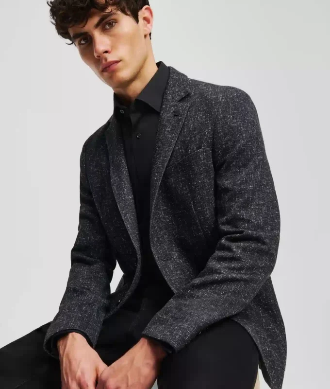 TAILORED JACKET