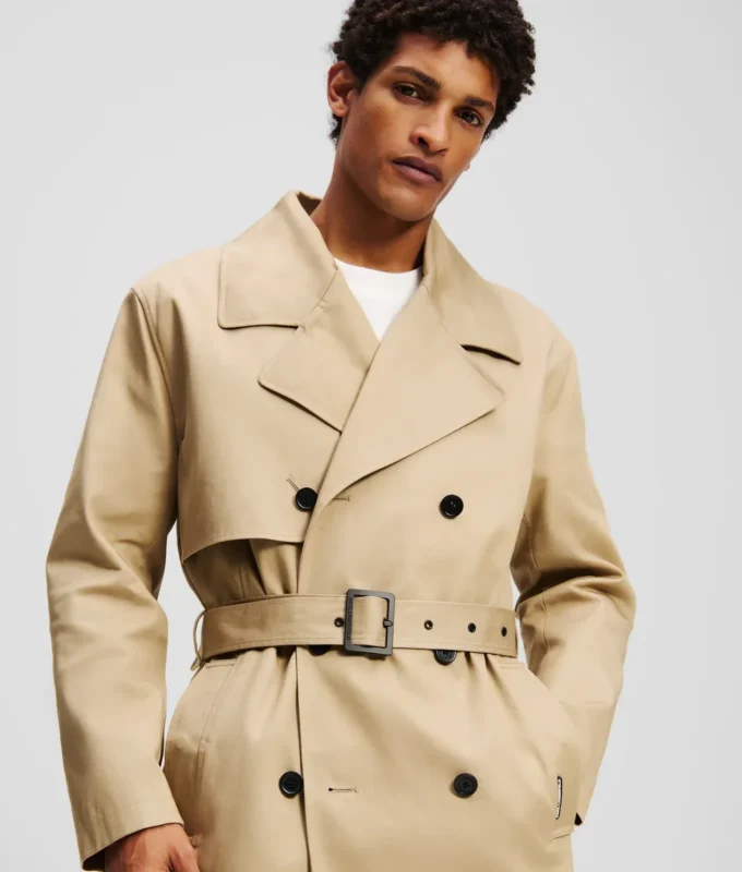 TRENCHCOAT MIT KAPUZE TRENCHCOAT MIT KAPUZE