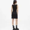 V-Ausschnitt-Kleid aus Strass-Mesh V-Ausschnitt-Kleid aus Strass-Mesh